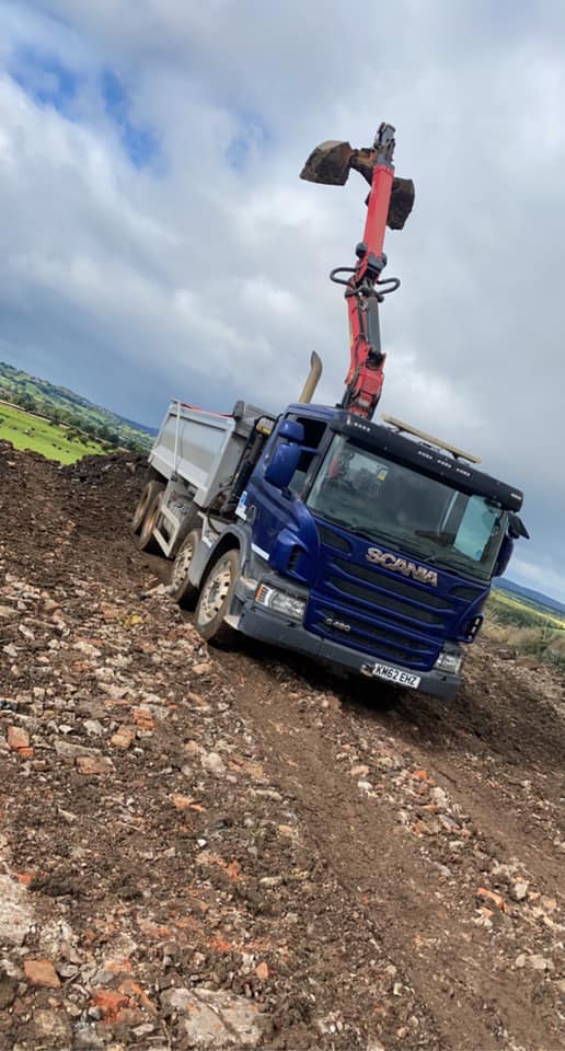 Grab Lorry in Alfreton